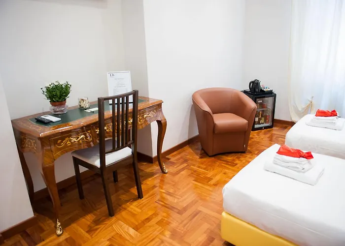 Lh Royal Terrace 4*